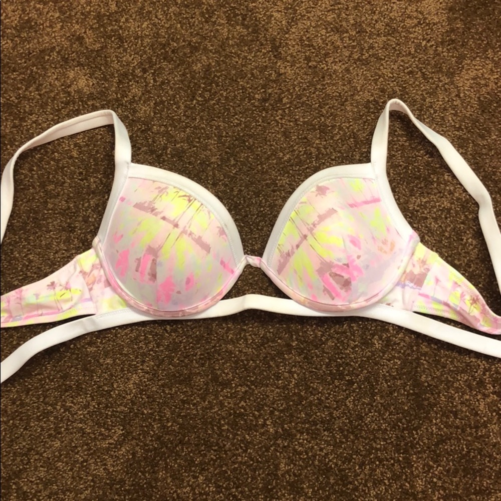 Bikini top